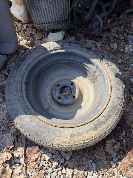 Резервна гума патерица Ford