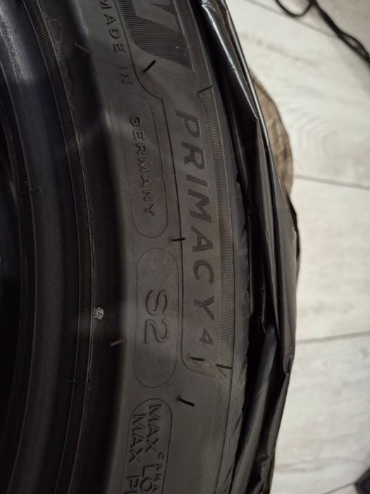 Продам шины мишлен