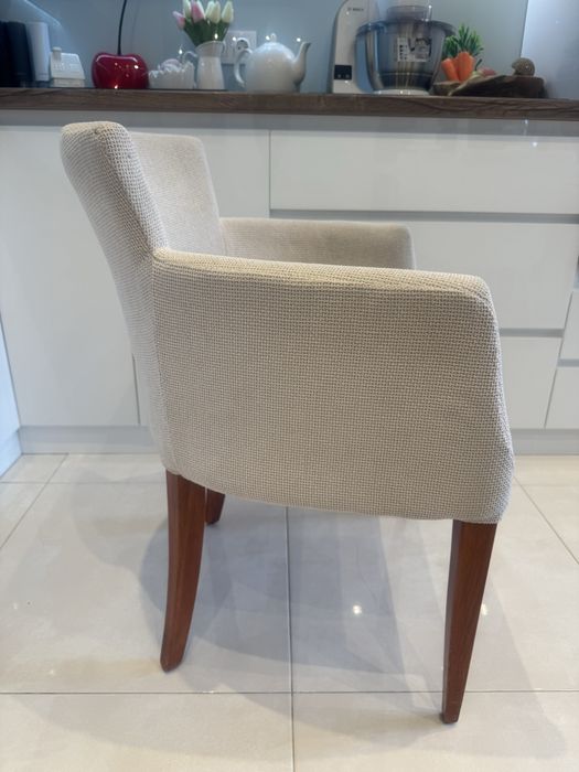 Стол тип кресло