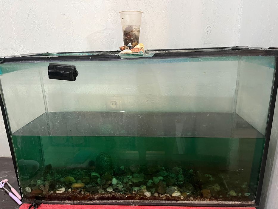 Продается аквариум 200 литров