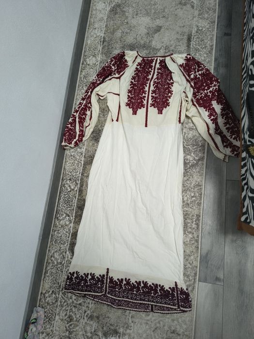 Costum Tradițional Vechi