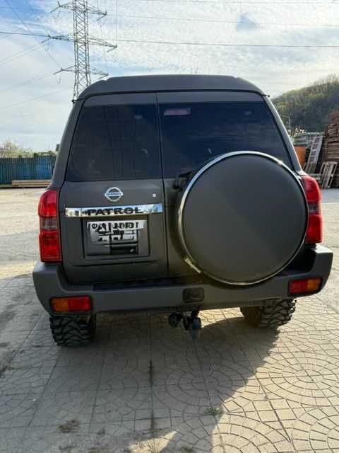 Nissan Patrol Y61- 2007- facelift - 2 usi 4X4
