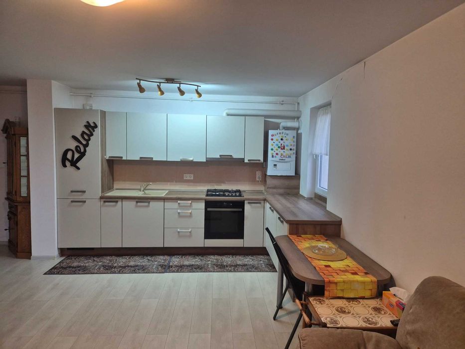 Vand apartament doua camere Urban Coresi.
