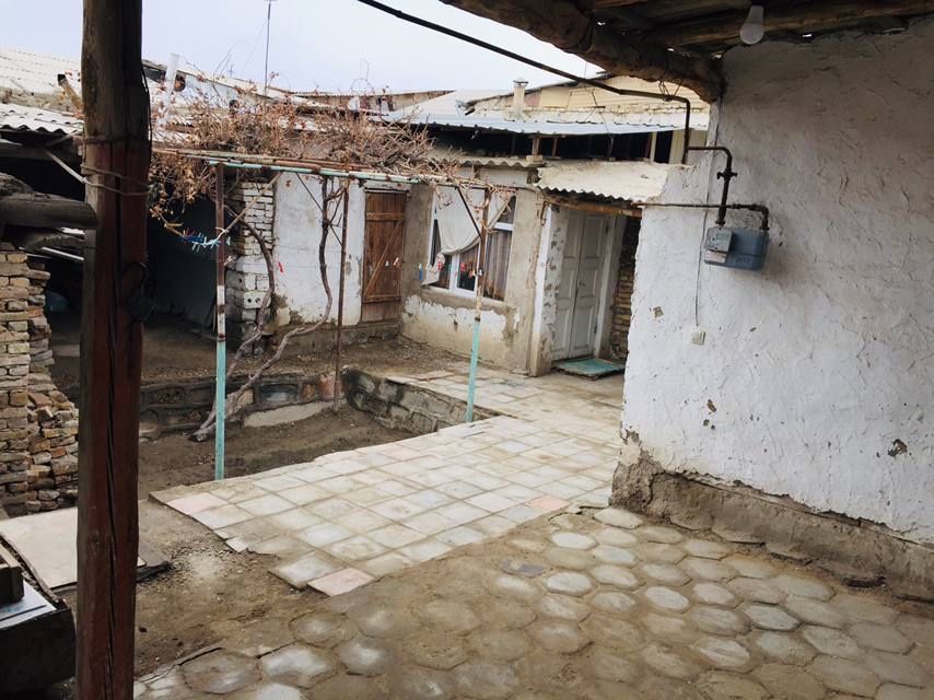 Уй сотилади Когон шахрида Элобод кучаси 13-уй