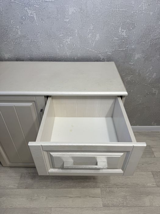 Комод белый в отличном состоянии