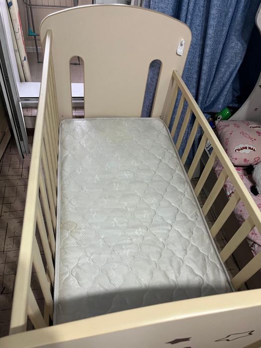 Отдам даром. Детская кроватка