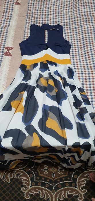 Продам платья размеры от 40 до 44