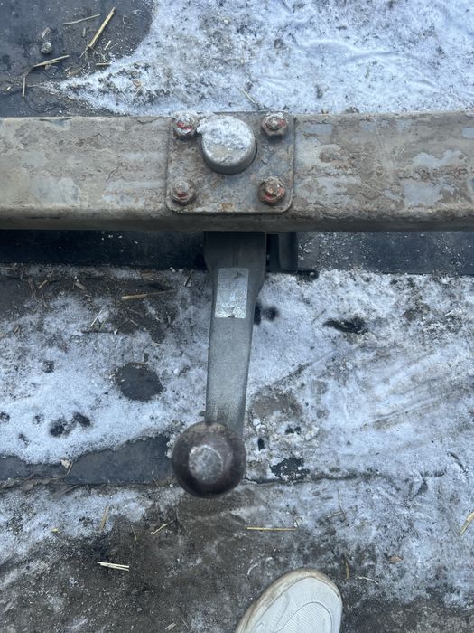 Продам фаркоп w124