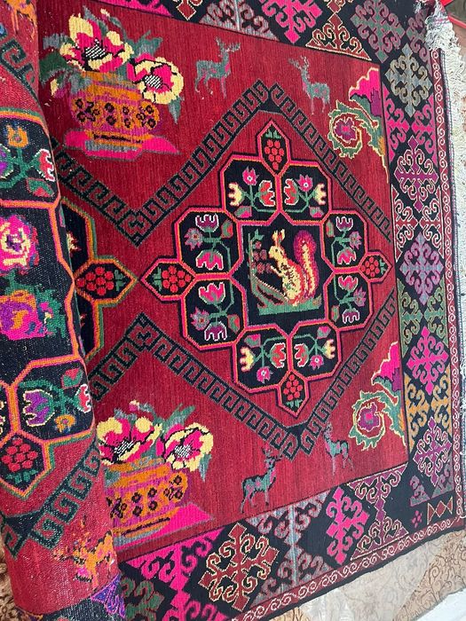 Продам ковёр ретро