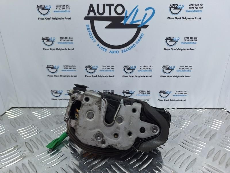 Broasca usa inchidere centralizata Opel Zafira C