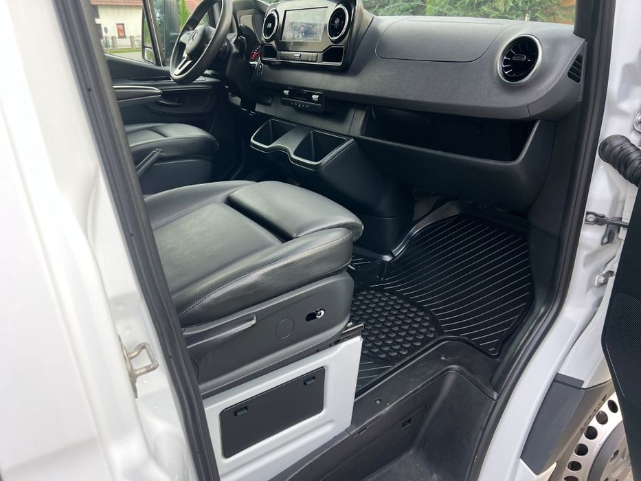 Mercedes Sprinter doka 516 2020 full