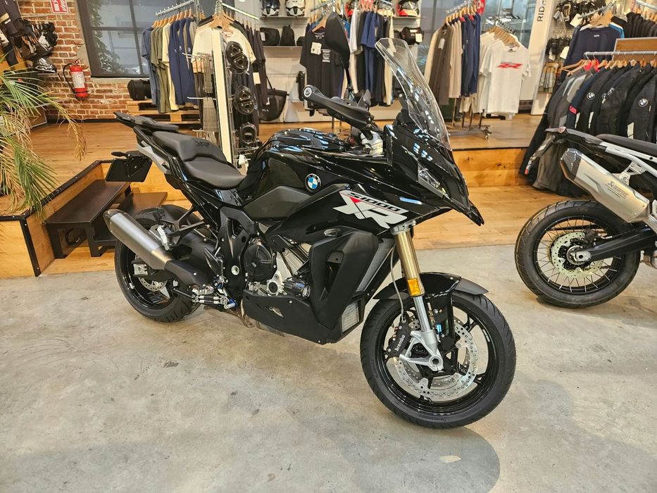 BMW S1000XR
