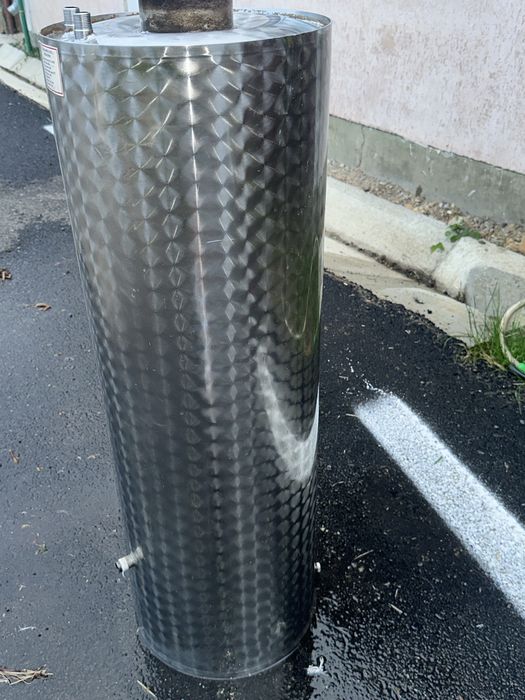 Boiler inox 90L de vanzare