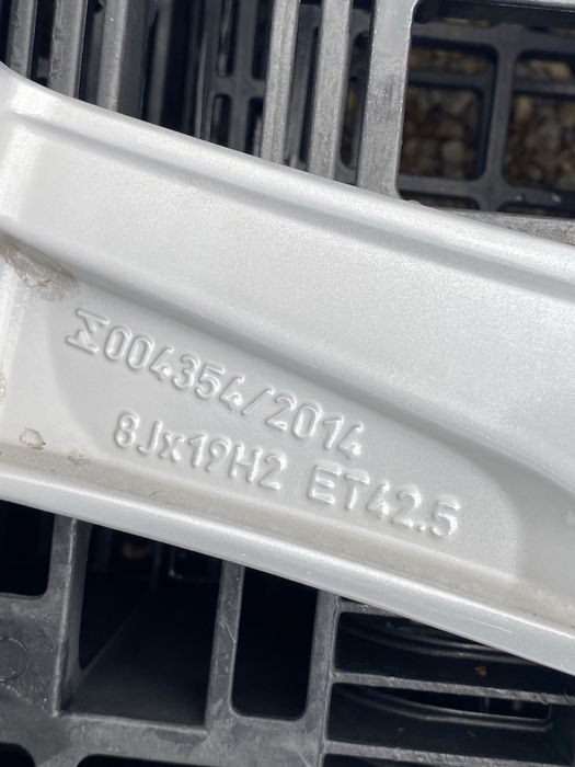 19 цола 5 х 108 мм Волво Volvo XC 90 , XC 60 , XC 40 , V 60 , V 90