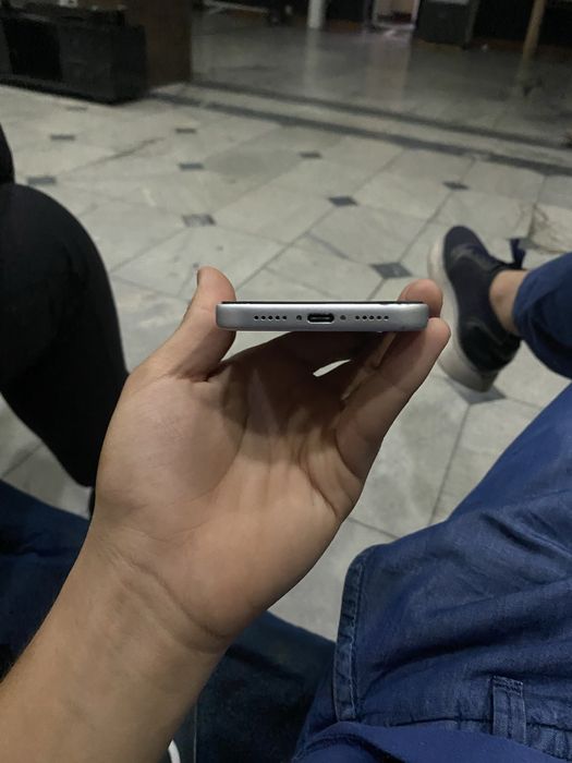 Iphone 17pro 256tali Srochni