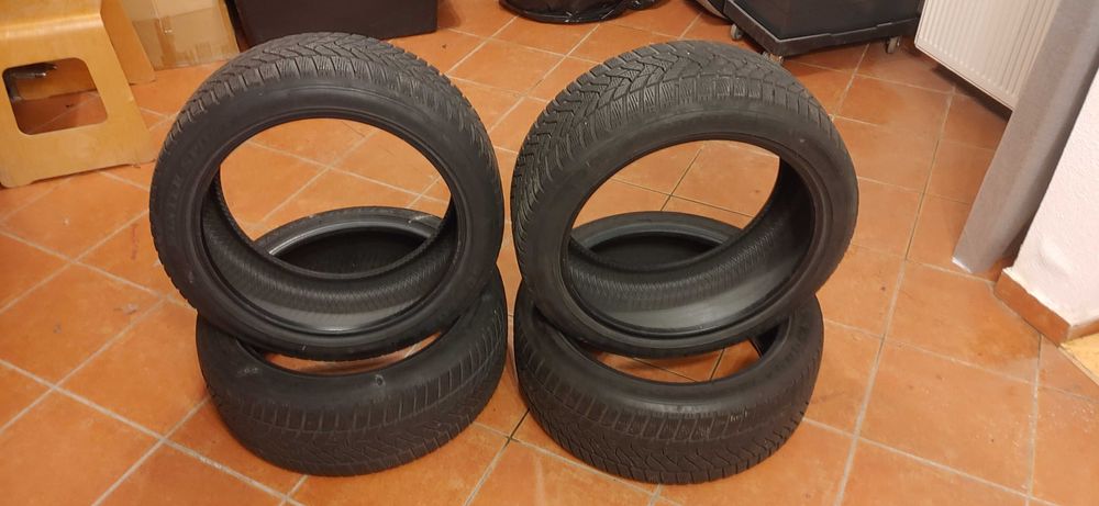 Set 4 anvelope iarna Dunlop Wintersport 5 - 225/45/R18