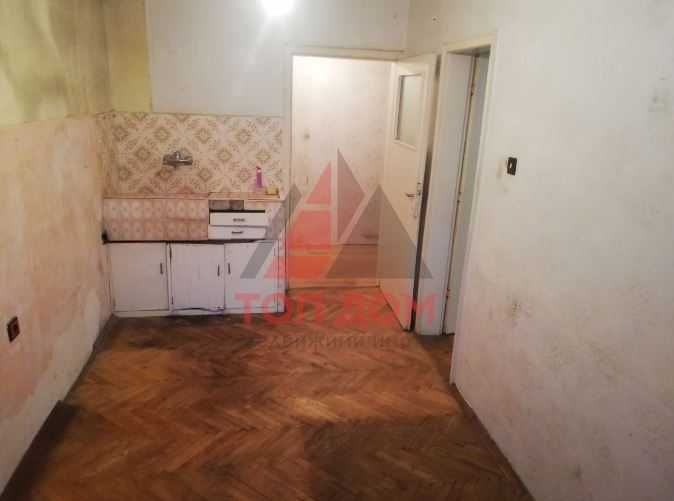 Дава се под наем Двустаен апартамент в Варна, Център - 50 кв.м за 106708 € - Снимка #2
