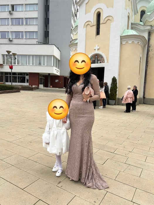 Официална рокля-бална