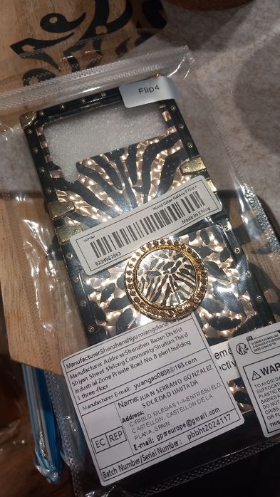 Galaxу flip 4 кейс