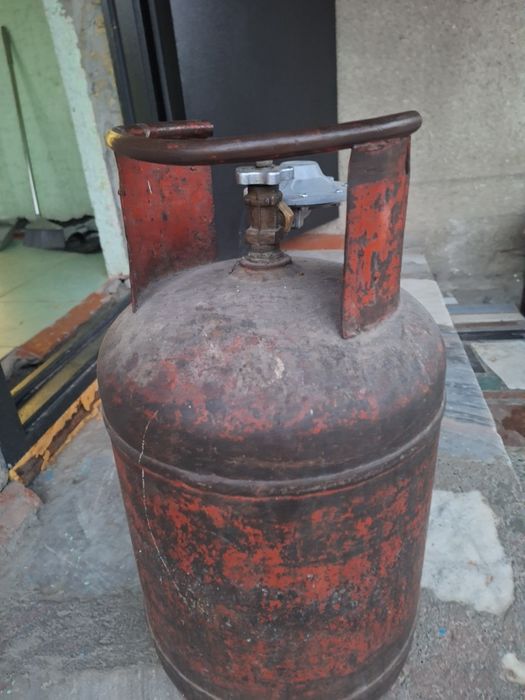 Продам газ баллон