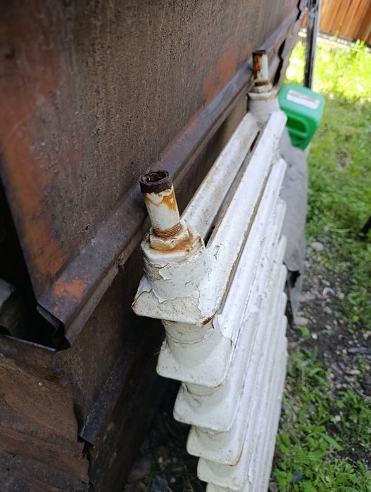 Батарея чугунная