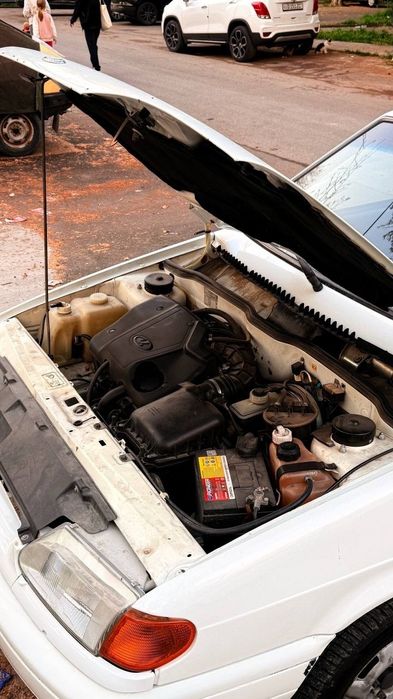 Лада Ваз 2115 год 2010 пробег 130.000