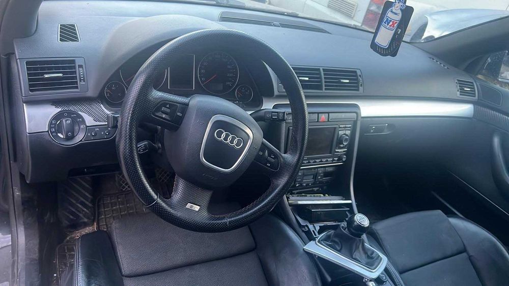 Audi A4 3.0 TDI /204hp/лети джанти 18/Xenon/На части