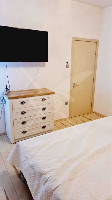 Тристаен апартамент в кв. Каменица 1 - 11862091