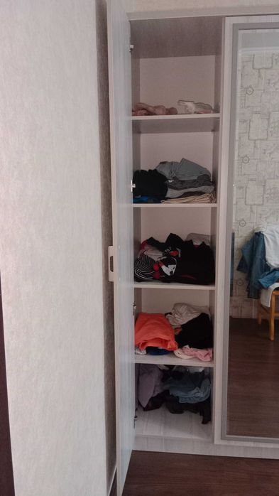Шкаф большой ,новый