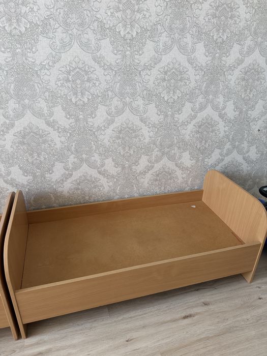 Продам детскую кроватку