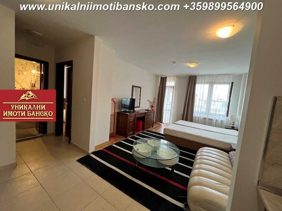 Близко до лифта! Двустаен апартамент за продажба в град Банско