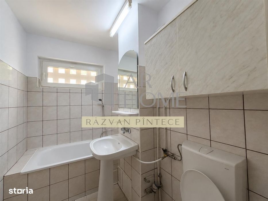 Apartament 2 camere, semidecomandat, zona Nord, Ploiesti