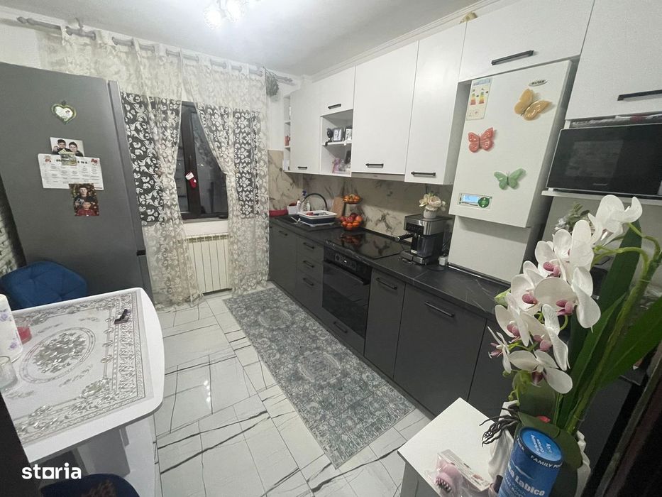 Campina - ap.3 cam - 125000 Euro/Neg.