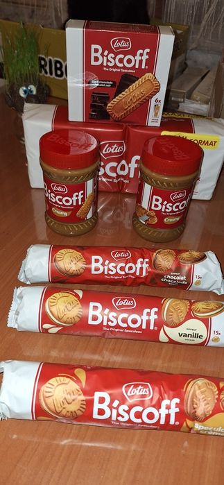 Lotus biscoff crema sau biscuiti