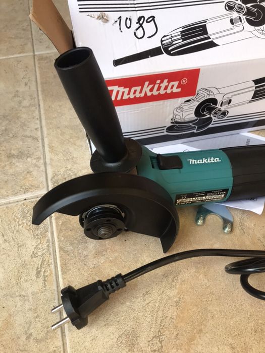 Флекс Ъглошлайф Makita GA5030 125mm 710W Шлайф / Флекс Макита