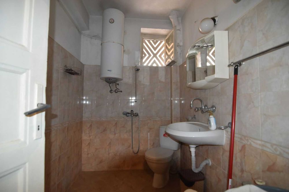 Продава се Двустаен апартамент в Пловдив, Кючук Париж - 73 кв.м за 1850 €/кв.м - Снимка #7