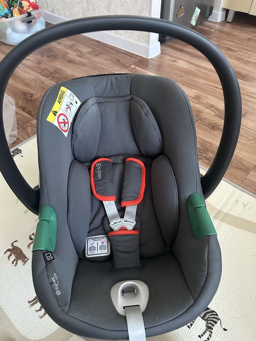 Автолюлька Cybex Aton B2