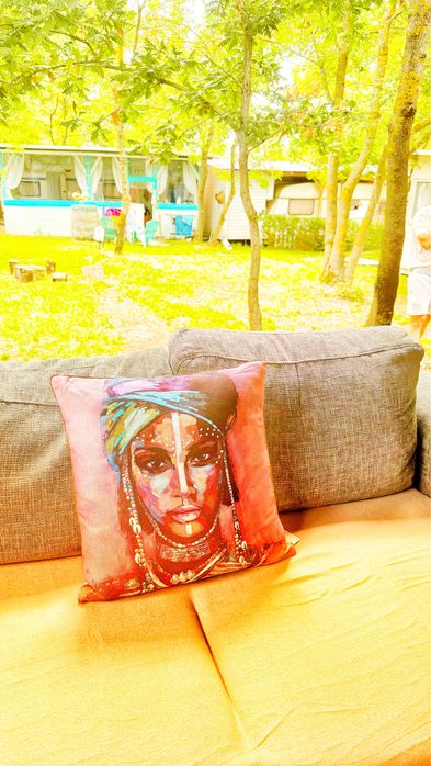 Отдава се каравана и бунгало под наем