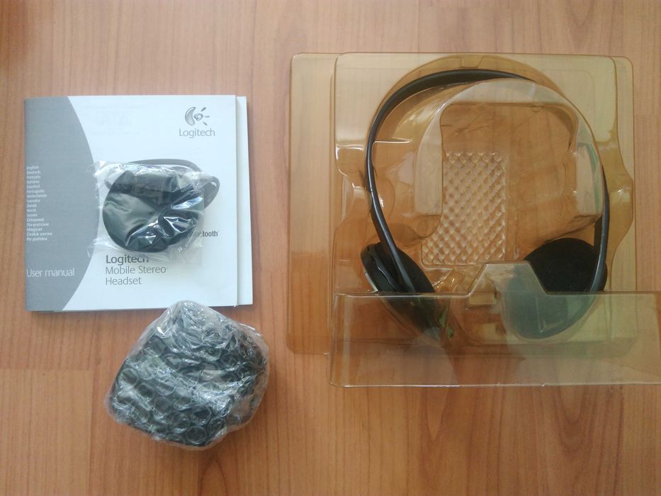 Vand casti Logitech -Wireless -Bluetooth -microfon, noise cancelling