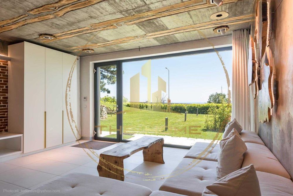 Дава се под наем Тристаен апартамент в Варна, Бриз - 100 кв.м за 2194.02 € - Снимка #3