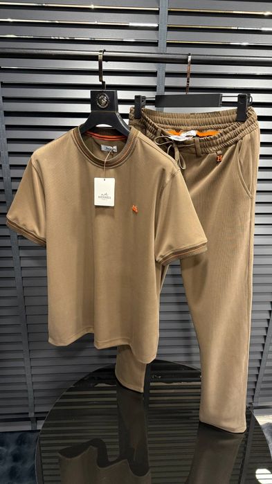 Мъжки екипи различни модели