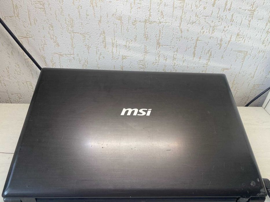 MSI i3/8gb/nvidia 2gb