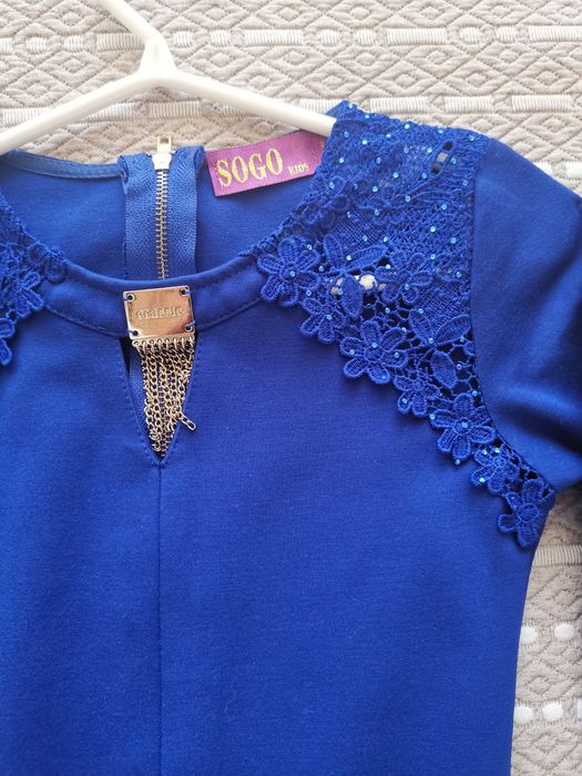 Платье на девочку