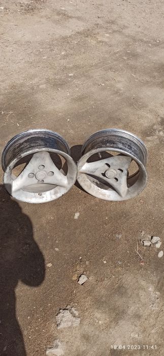 Продам диски титановые.