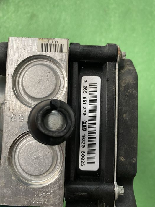 Pompa abs jaguar xf 3.0