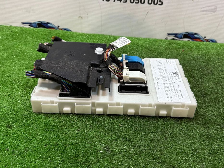 PANOU SIGURANTE DE CONTROL BMW 318I SPORT SERIA 3 LCI F30 1.5 BENZINA 2017 COD OEM 61356843898 684389802 6843898 2015-2019