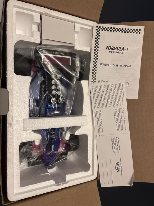 Radio-desteptator Formula 1