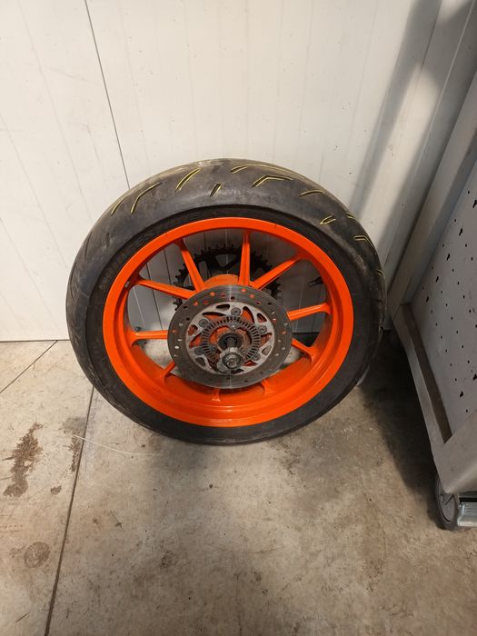 Janta KTM r17 150/60