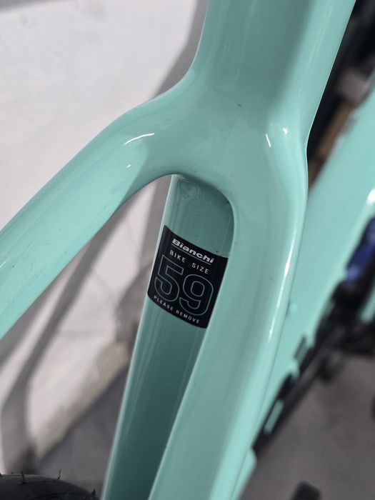 Bianchi Specialissima shimano 105 di2 шосеен велосипед