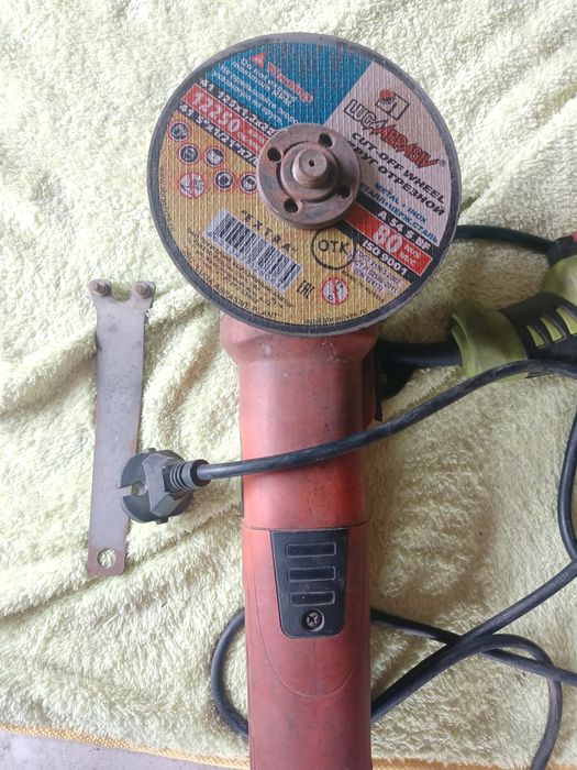 Болгарка P.İ.T. P611251